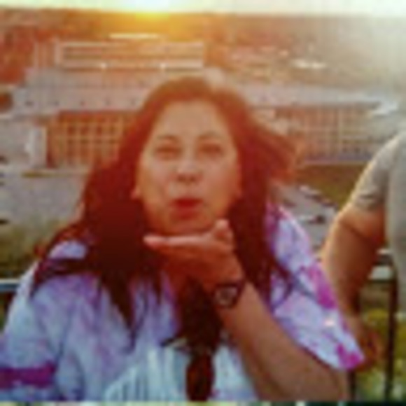 Meet your Posher, Angela - Picture 1 of 1